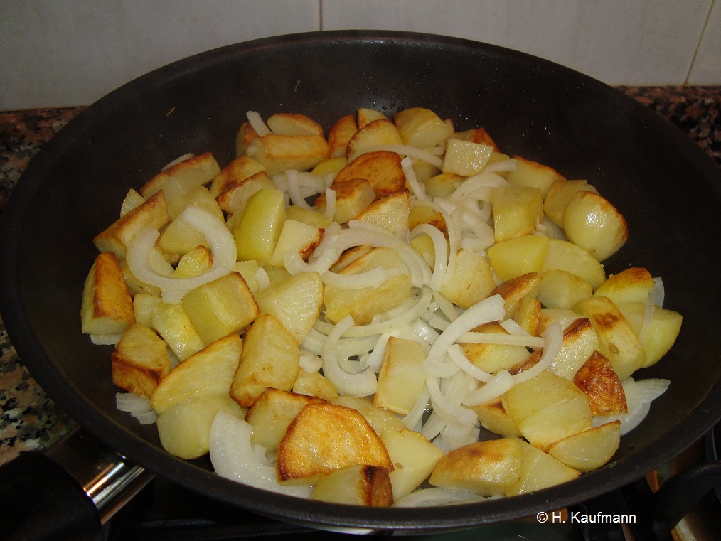 Bratkartoffeln mit Zwiebeln